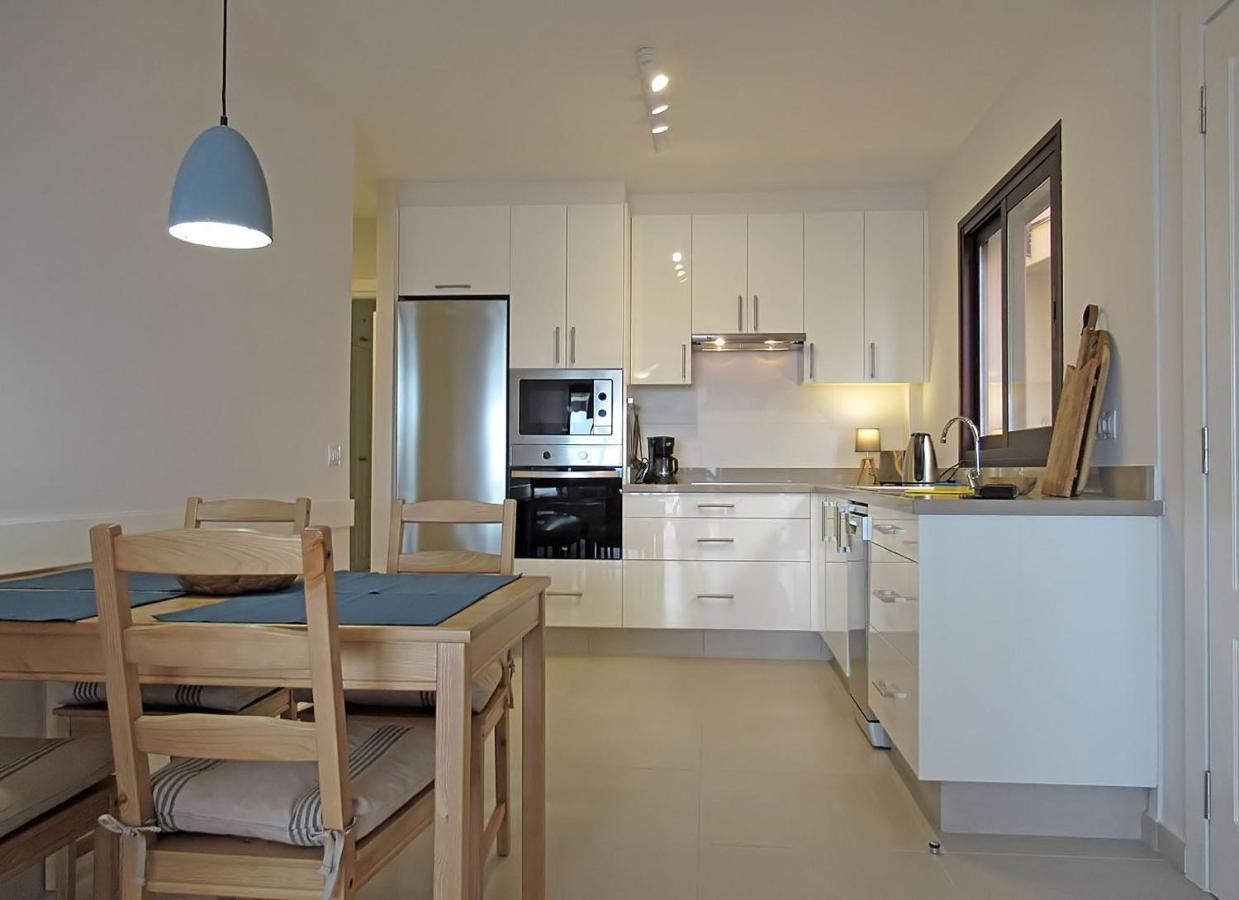 Barlovento By Rentmedano Luxury Beach Front Apartment With Fantastic Ocean Views El Médano Екстериор снимка